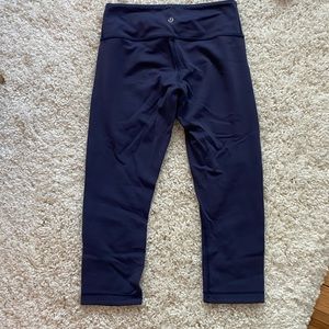 Reversible lululemon cropped leggings